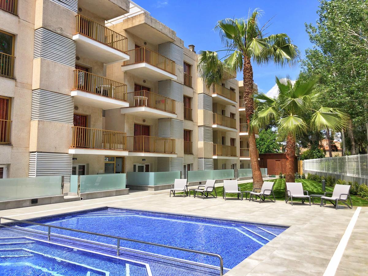 Rentalmar Pins Marina Cambrils Exterior photo