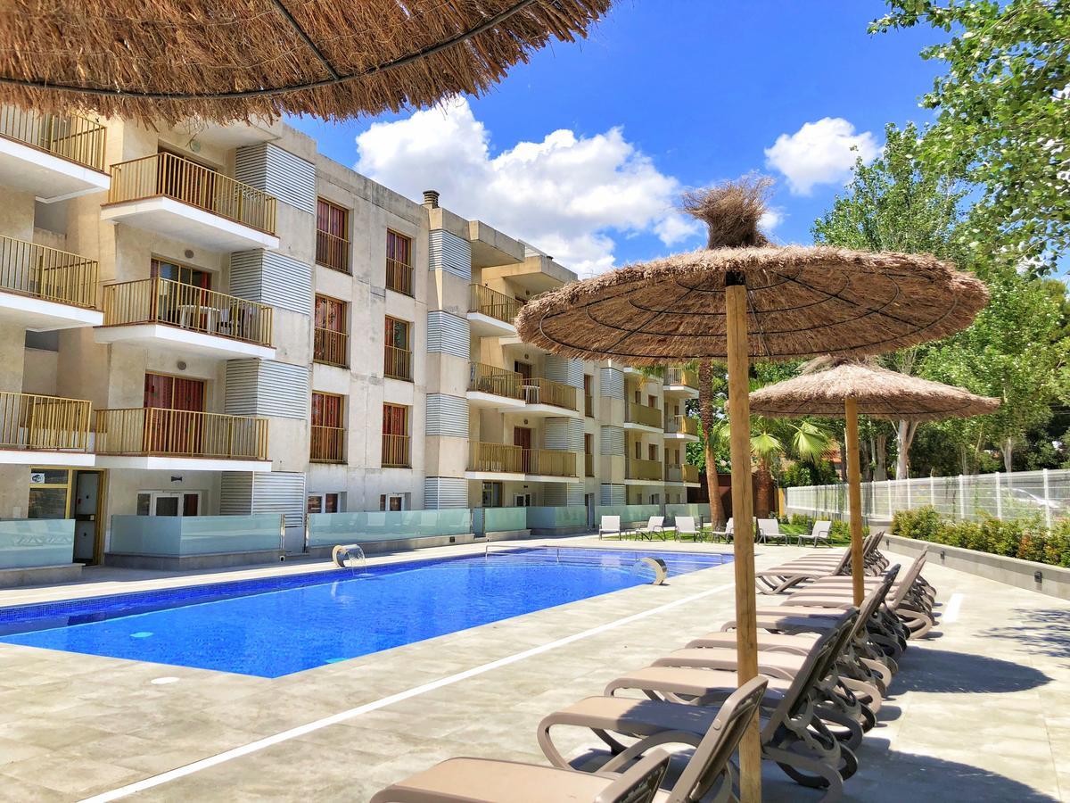 Rentalmar Pins Marina Cambrils Exterior photo