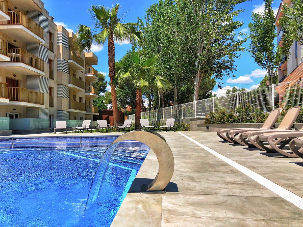 Rentalmar Pins Marina Cambrils Exterior photo